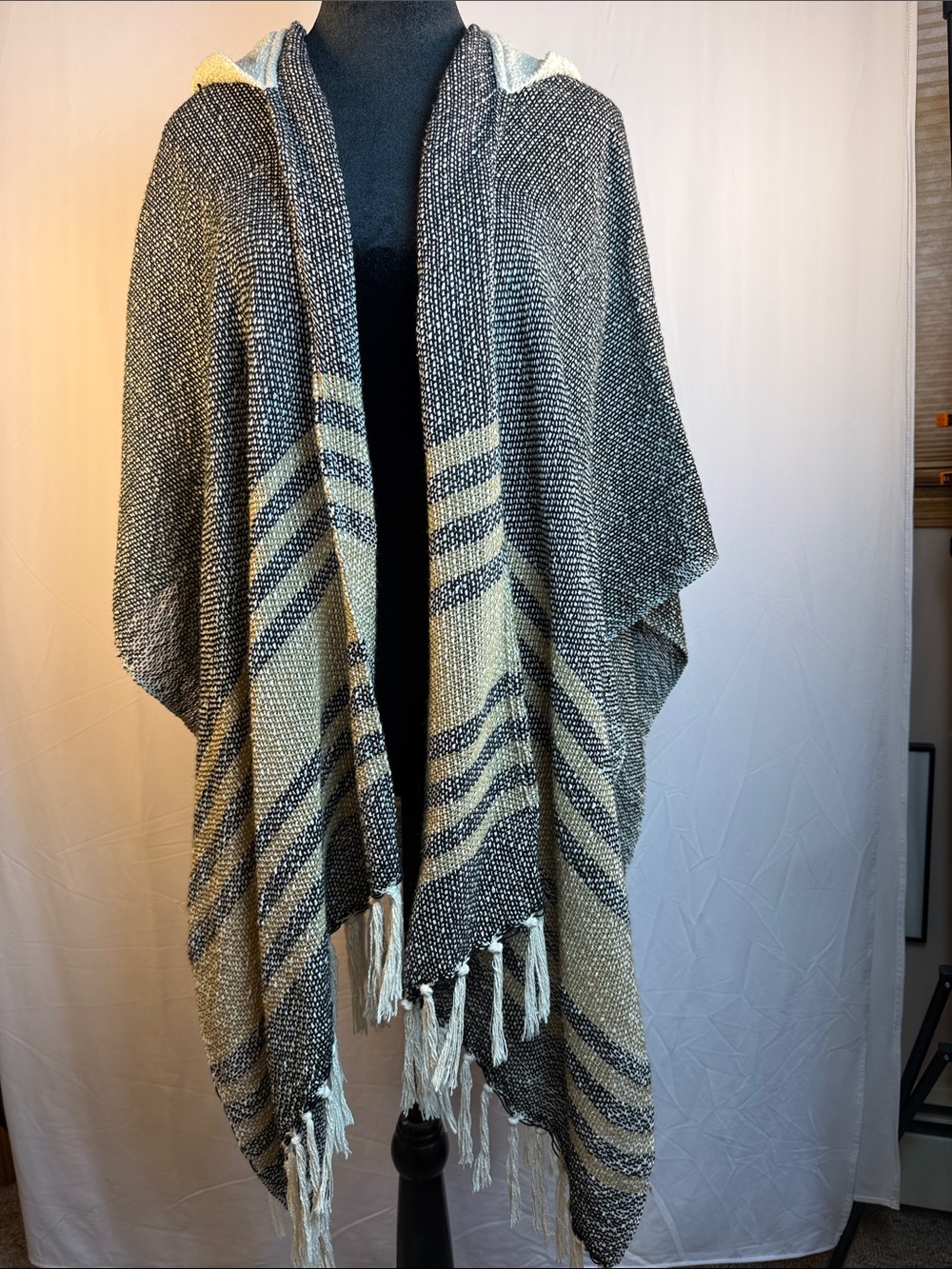 Billabong Hooded Striped Fringe Shawl in Black & Cream